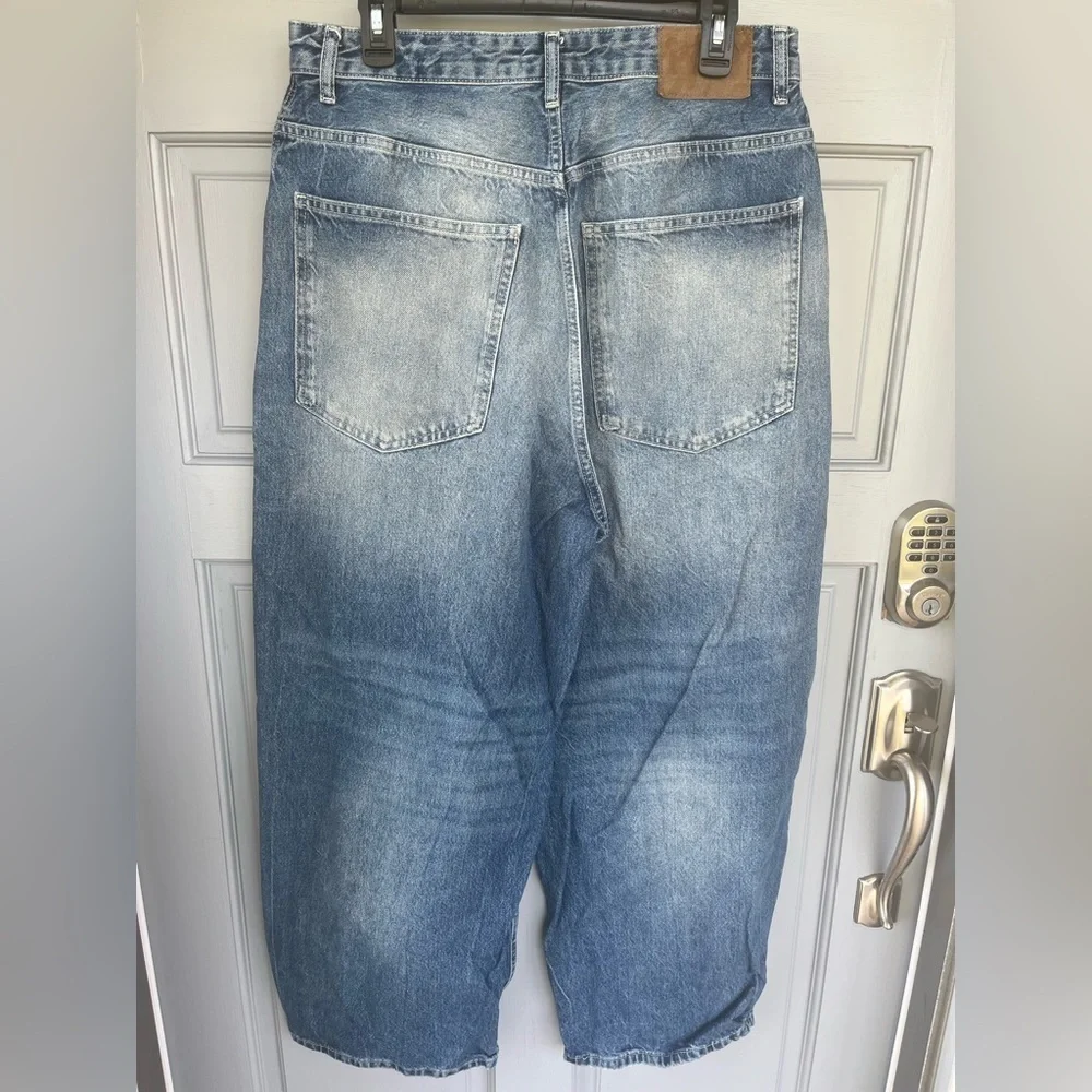 PULL&BEAR Barrel Wide Leg Light Blue Denim Straight-Leg Jeans, Men’s Sz 32